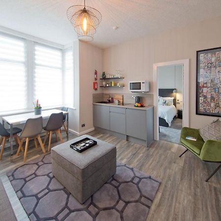 Blackbird Luxury Apartments Room 1 Μπλάκπουλ Εξωτερικό φωτογραφία